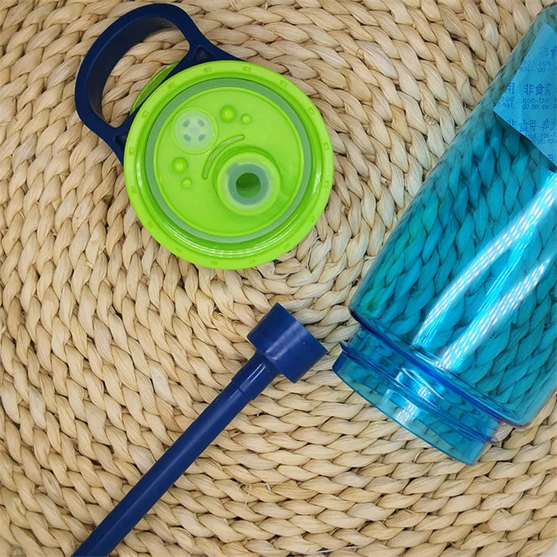 this shows 3 components to the kids water bottle. The bottle, the straw attachment and the lid of the bottle
