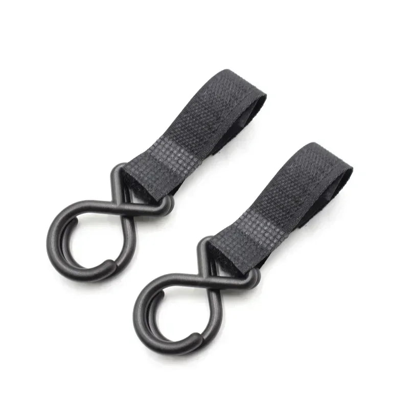 shows the carabiner clip straps that can also be added to your basket