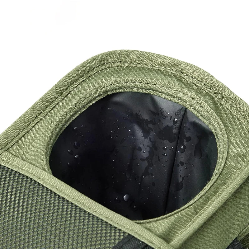 shows insulated pocket