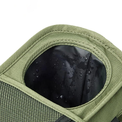 shows insulated pocket